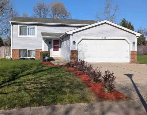 3251 Brook Trail SE, Grand Rapids, MI 49508