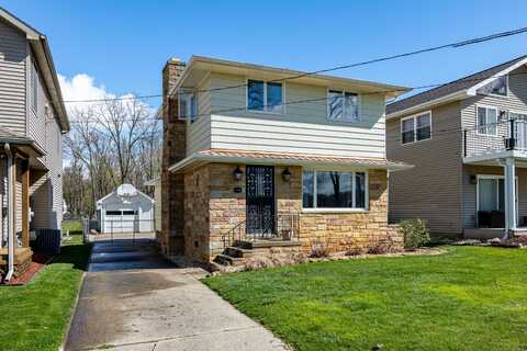 114 W Grove Avenue, Michigan Center, MI 49254