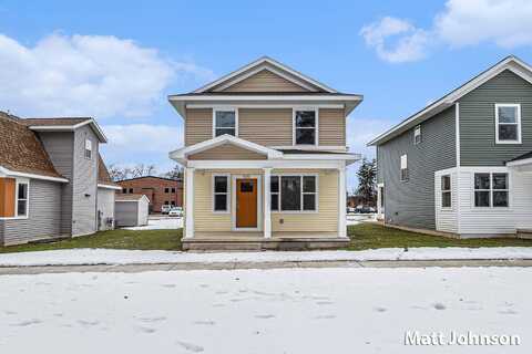 2098 Linden Avenue SE, Grand Rapids, MI 49507