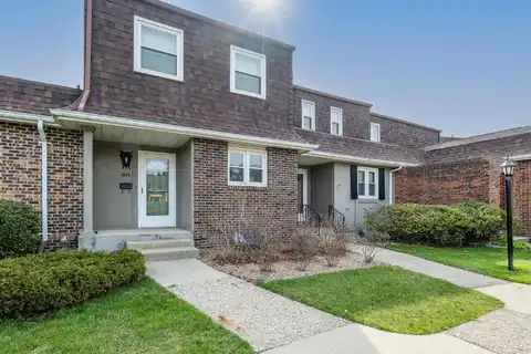 2596 Stratford Drive, Saint Joseph, MI 49085