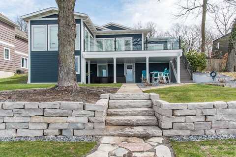 940 E Eagle Lake Drive, Kalamazoo, MI 49009