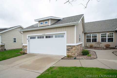 10083 S Crossroads Circle SE, Caledonia, MI 49316