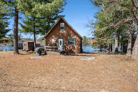 5763 S Circle Boulevard, Baldwin, MI 49304