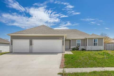 1402 S Olde Savannah Avenue, Republic, MO 65738