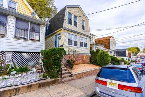 34 Olympic Ter, Irvington, NJ 07111