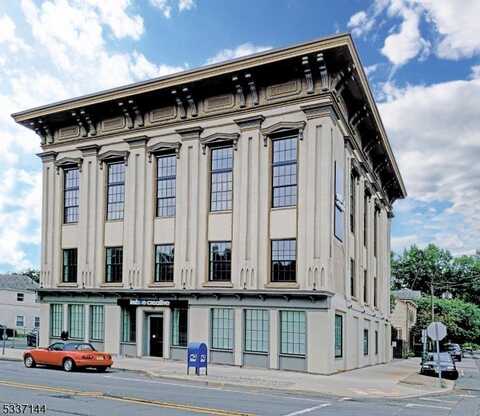 71-75 N Main St, Lambertville, NJ 08530