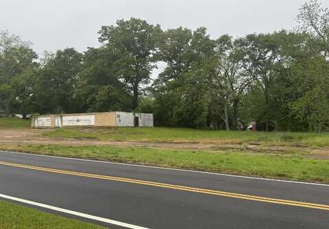 1046 E Brame Ave, West Point, MS 39773