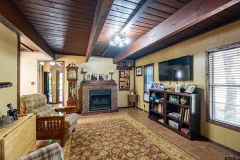 141 County Road 1904, Jacksonville, TX 75766