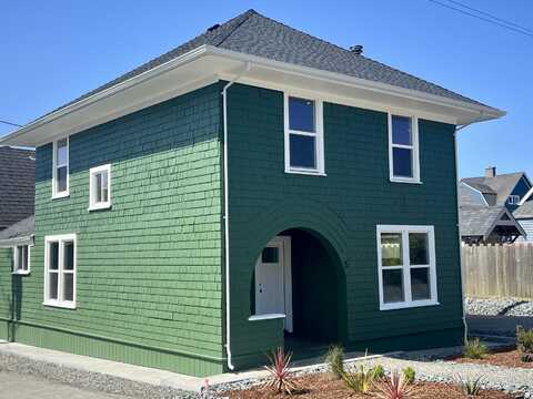 5 Rideout Street, Samoa Peninsula, CA 95564