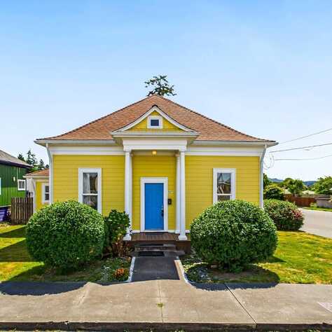 507 15th Street, Fortuna, CA 95540