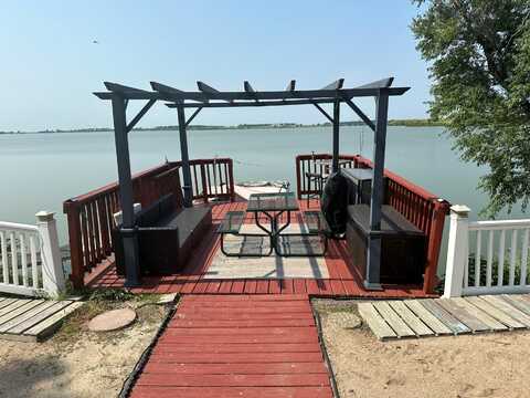 40526 S Shore Rd, Huron, SD 57350