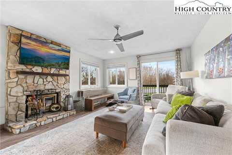 301 Pinnacle Inn Road, Beech Mountain, NC 28604