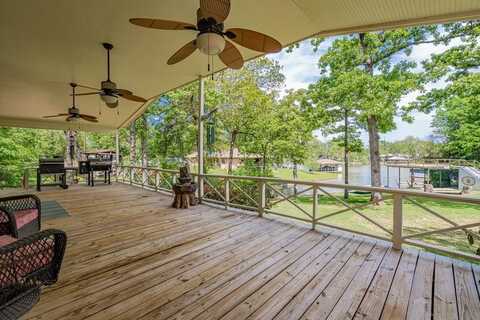 210 Victor Ct, Trinidad, TX 75163