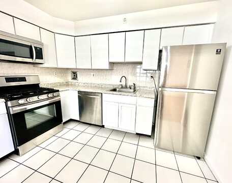 362 LIBERTY AVE, JC, Heights, NJ 07307