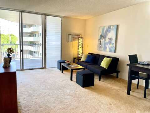 2474 Kapiolani Boulevard, Honolulu, HI 96826