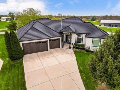 517 SE Snaffle Bit Court, Lees Summit, MO 64082
