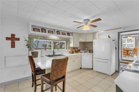 207 S 2nd Street, Louisburg, KS 66053