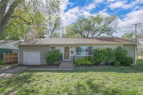 1300 Sanders Street, Harrisonville, MO 64701