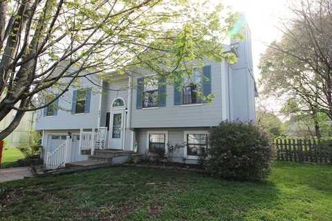 521 SE Onyx Drive, Lees Summit, MO 64063