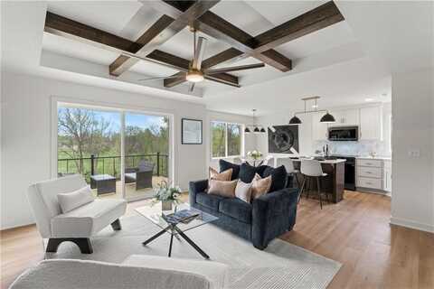612 SE 21st Street, Oak Grove, MO 64075