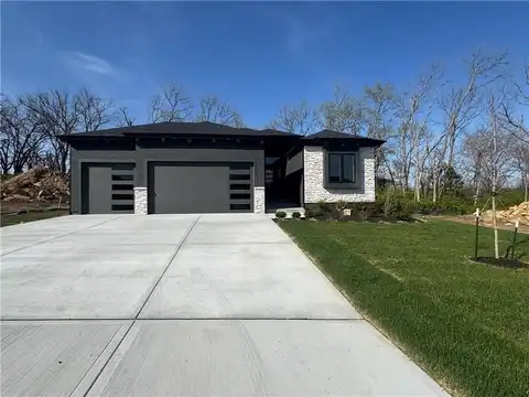 22448 W 89th Terrace, Lenexa, KS 66227