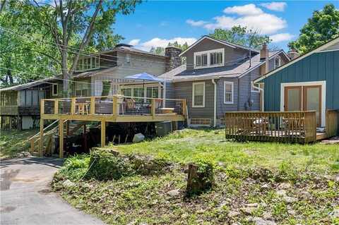 302 W Lake Forest Drive W, Bonner Springs, KS 66012