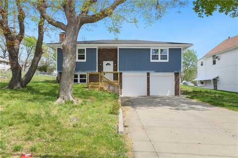 1615 5th Avenue, Leavenworth, KS 66048
