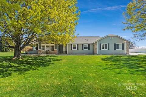8048 S Obadiah Ln, Meridian, ID 83642