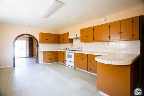 931 Emerson Ave, Calexico, CA 92231