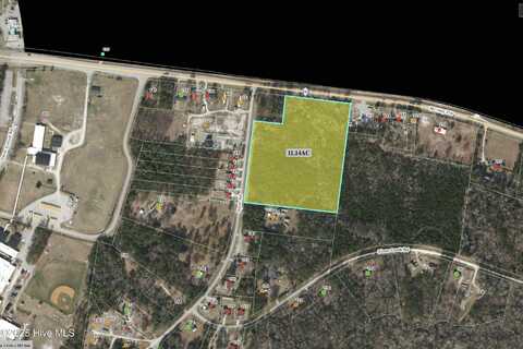 000 Dixon Road, Holly Ridge, NC 28445