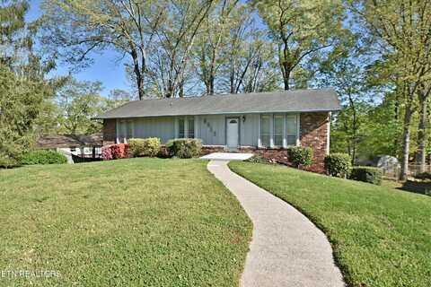 8912 Moneymaker Drive, Knoxville, TN 37923