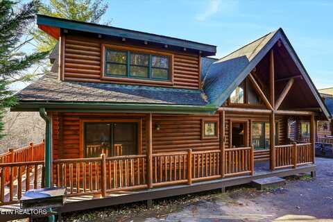 2216 Quiet Valley Way, Pigeon Forge, TN 37862