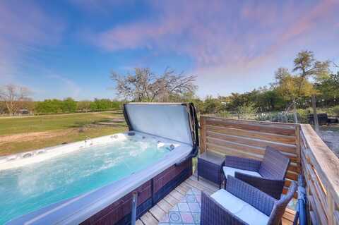 283 N Second St, Harper, TX 78631
