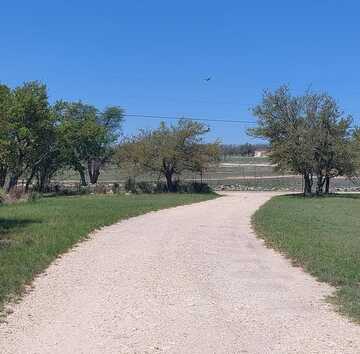 943 Lange Rd, Harper, TX 78631