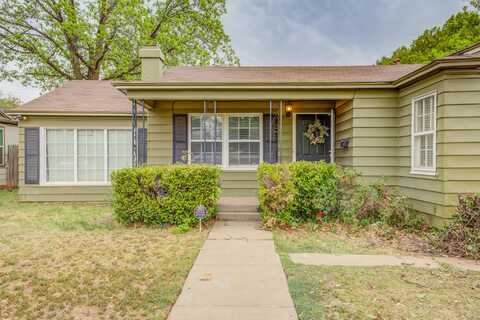 3208 26th Street, Lubbock, TX 79410