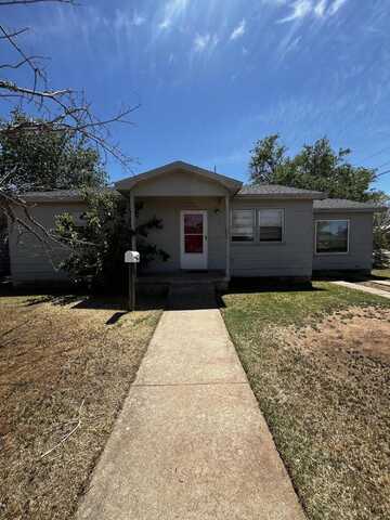 523 55th Street, Lubbock, TX 79404