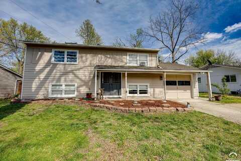 1510 Davis Road, Lawrence, KS 66046