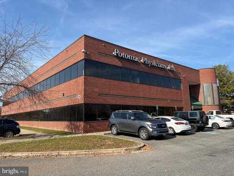 110 BAUGHMANS LN #106, FREDERICK, MD 21702
