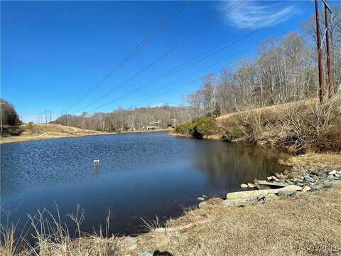 944 Oaklawn Cir, Ruther Glen, VA 22546