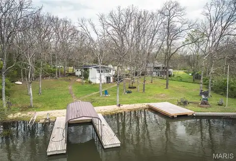 805 Cochise Drive, Cuba, MO 65453