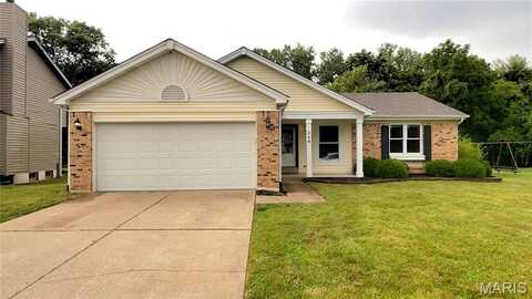 240 Barrington Drive, Saint Peters, MO 63376