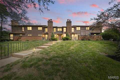 2037 Trailcrest Lane, Saint Louis, MO 63122