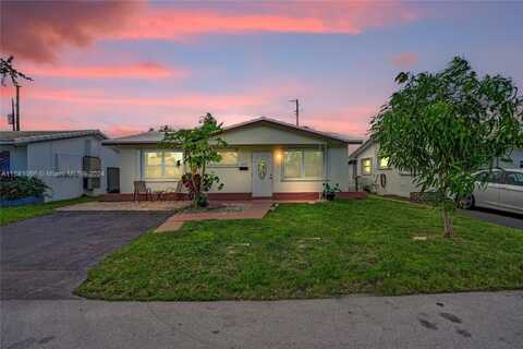 4577 NW 16th Ter, Tamarac, FL 33309
