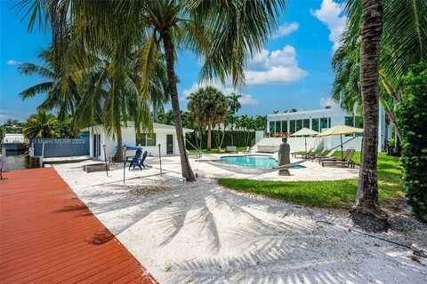 1090 NE 84th St, Miami, FL 33138