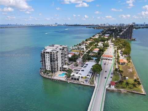 801 N Venetian Dr, Miami, FL 33139
