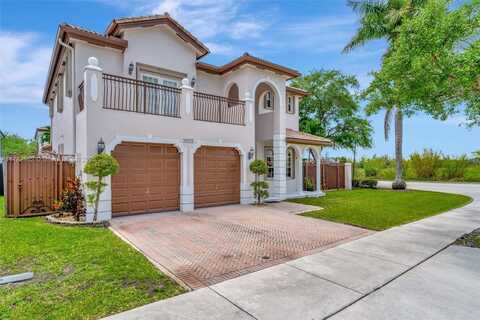 16674 SW 61st Ln, Miami, FL 33193