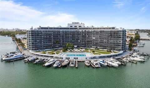 900 Bay Dr, Miami Beach, FL 33141
