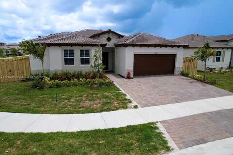 2305 SE 29th CT, Homestead, FL 33035