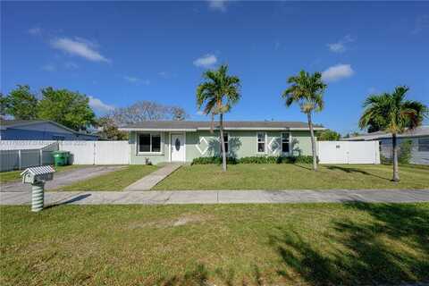 19820 Dothan Rd, Cutler Bay, FL 33157