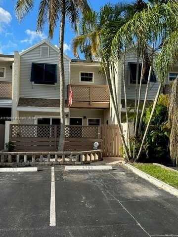 4706 S Hemingway Cir, Margate, FL 33063